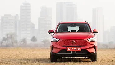 2025 MG ZS